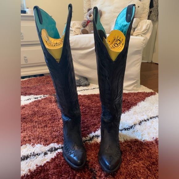 •Corral• Embroidered Over Knee High Boot - Picture 4 of 15